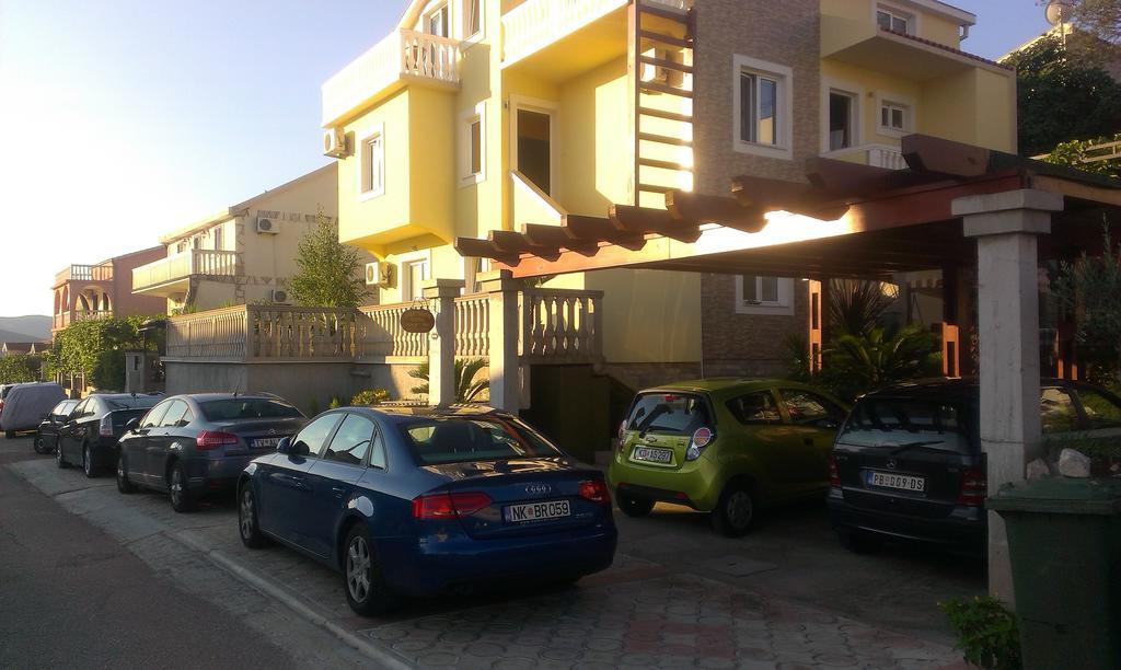 Apartments Sandra Tivat Kültér fotó