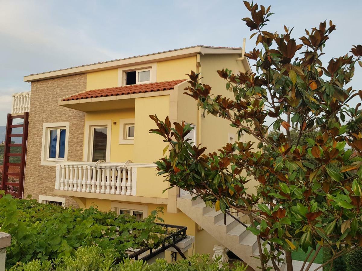 Apartments Sandra Tivat Kültér fotó