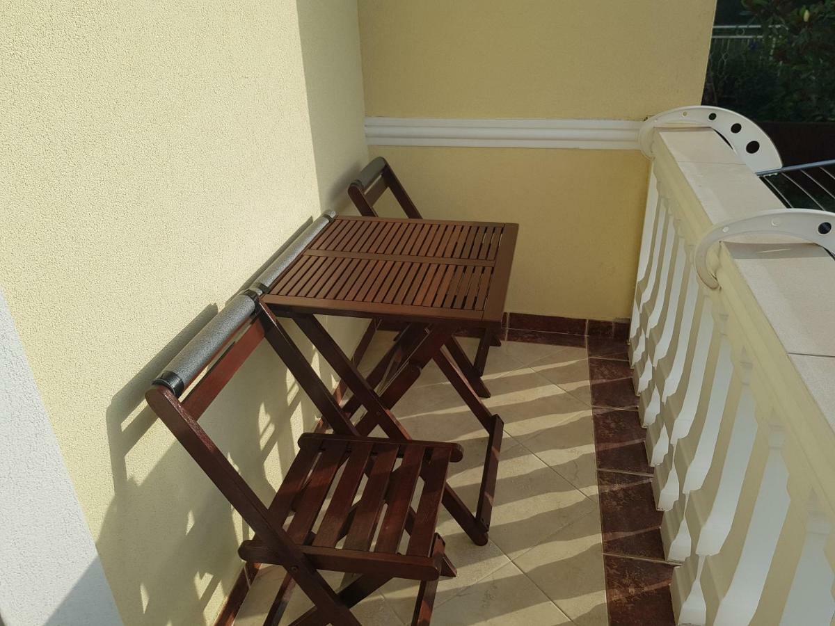 Apartments Sandra Tivat Kültér fotó