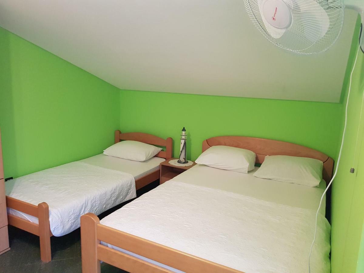 Apartments Sandra Tivat Kültér fotó