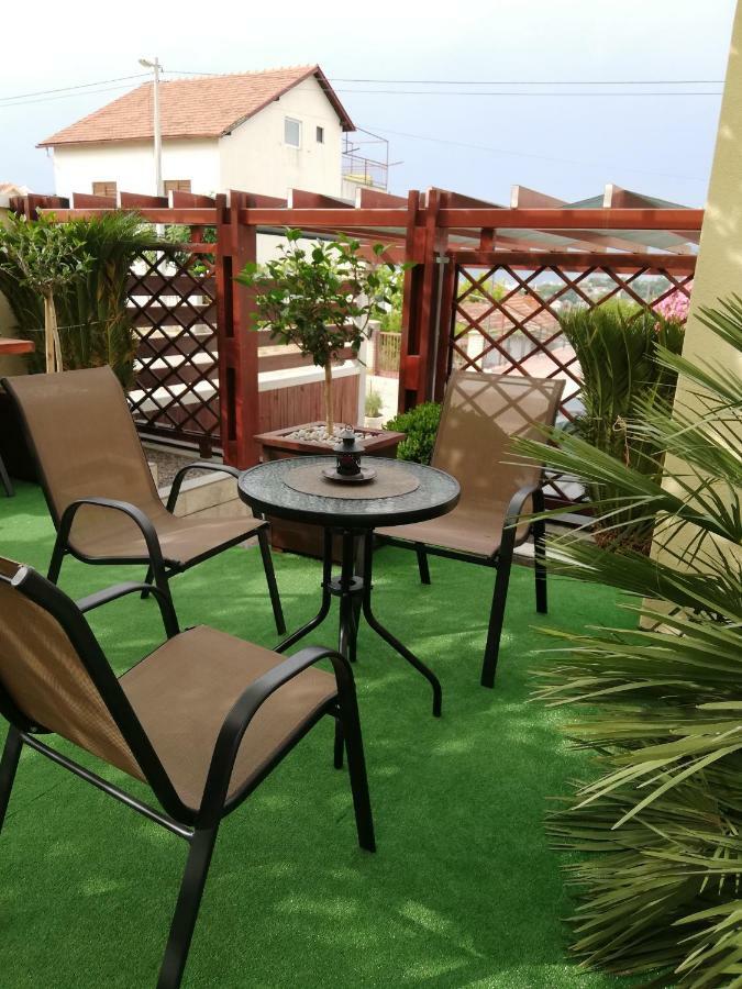 Apartments Sandra Tivat Kültér fotó